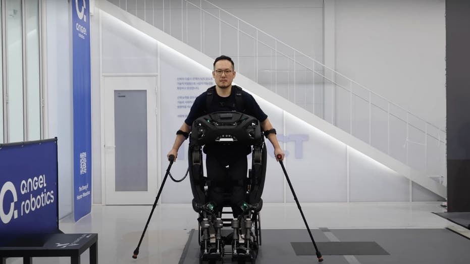 Exoskeleton helps paralyzed people regain independence