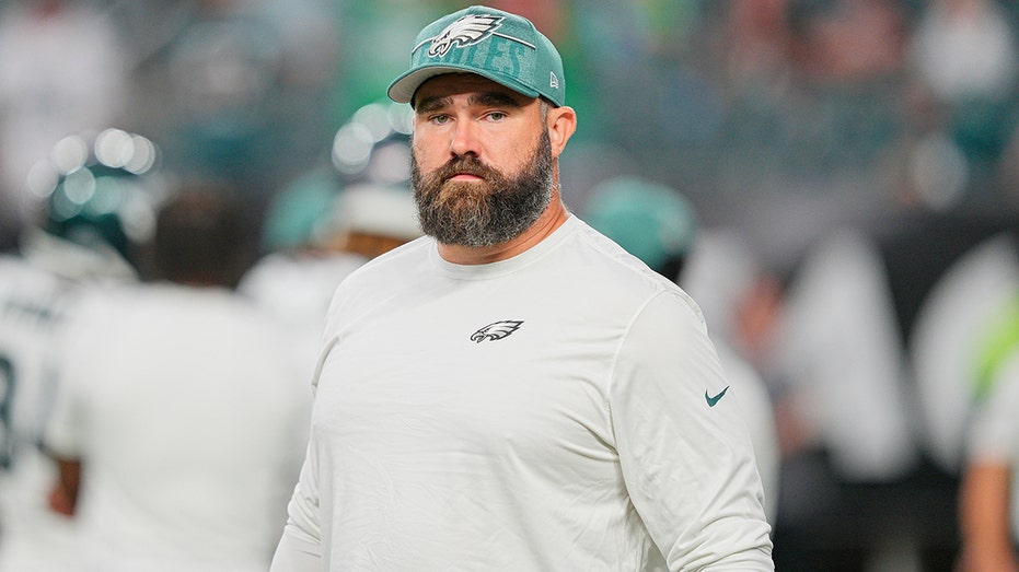 Jason Kelce to host new late-night show on ESPN