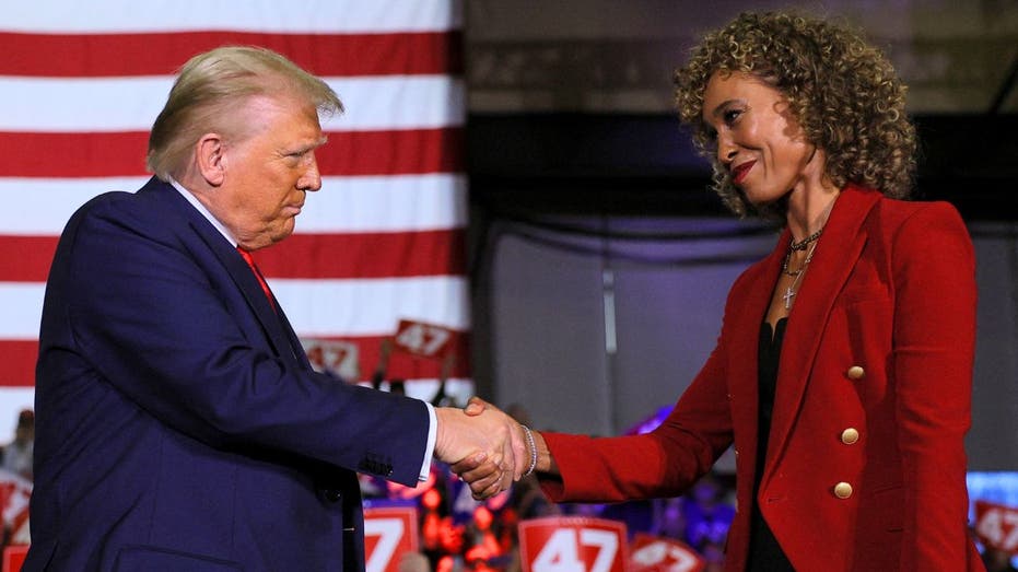 Ex-ESPN star Sage Steele sports MAGA-inspired necklace at UFC 309