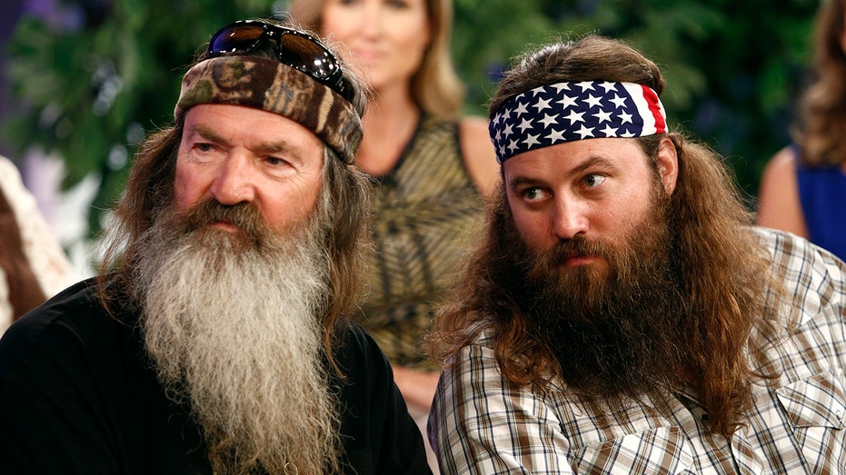 ‘Duck Dynasty’ star Phil Robertson battling blood disorder, fractured back, possible 'ministrokes'