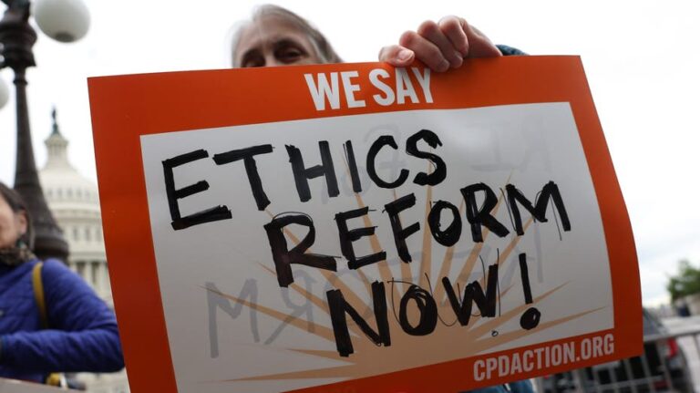 Watchdog releases report highlighting the worst ethics violations it saw from public officials in 2024