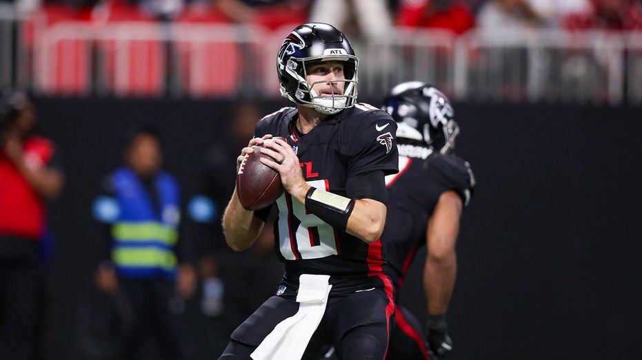 Falcons make quarterback decision as Kirk Cousins' struggles continue in 3rd straight loss