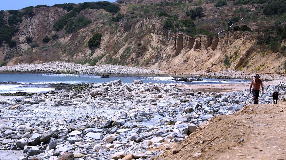 Police investigating after hiker finds badly decomposed body hundred of yards down California cliffside