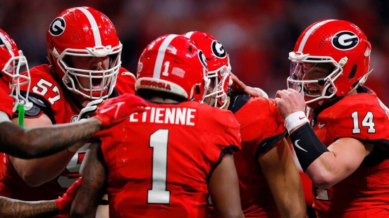 Georgia wins SEC in OT thriller over Texas despite Carson Beck’s injury, earns bye in College Football Playoff