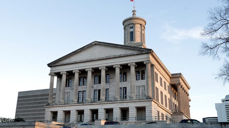 Tennessee lawmaker reintroduces bill to allow veterans, retired cops to work as School Resource Officers