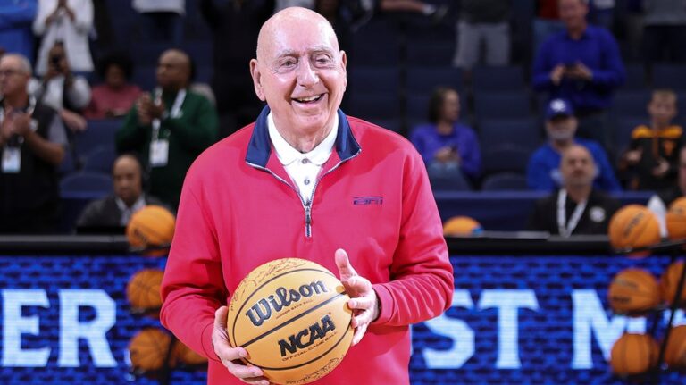 ESPN announces Hall of Famer Dick Vitale's return to broadcasting after latest cancer battle