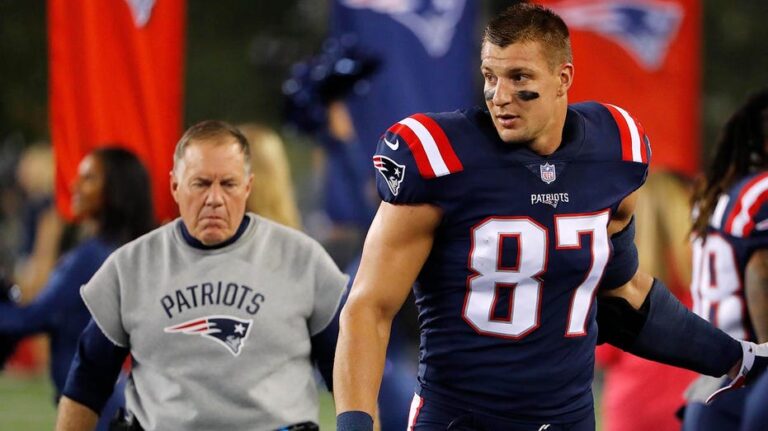 Rob Gronkowski makes bold prediction about Bill Belichick's career, rips Patriots for 'ugly' Jerod Mayo firing