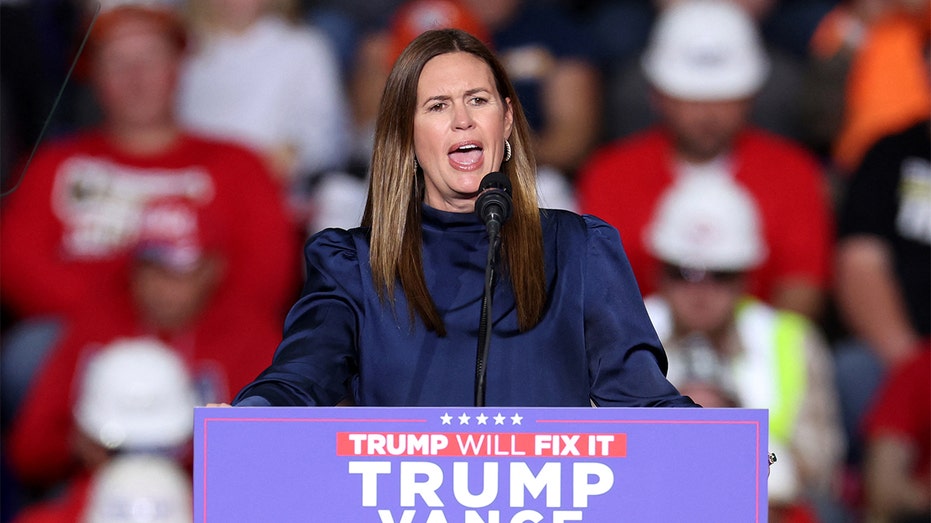 Gov. Sanders announces plan to empower parents to sue Big Tech for role in teen mental health crisis