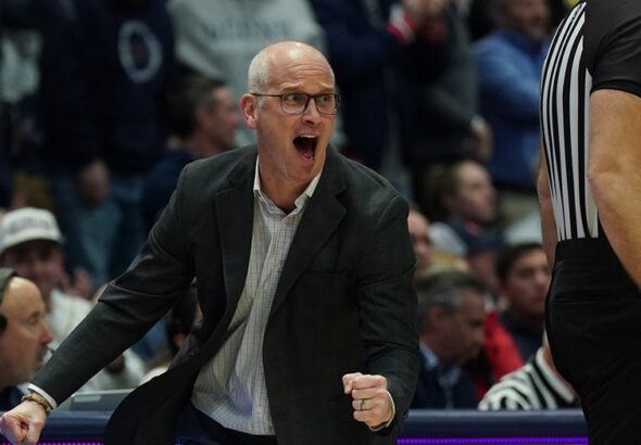 UConn's Dan Hurley unloads on referee with epic 1-liner in Huskies' overtime win: 'Did I say that?'