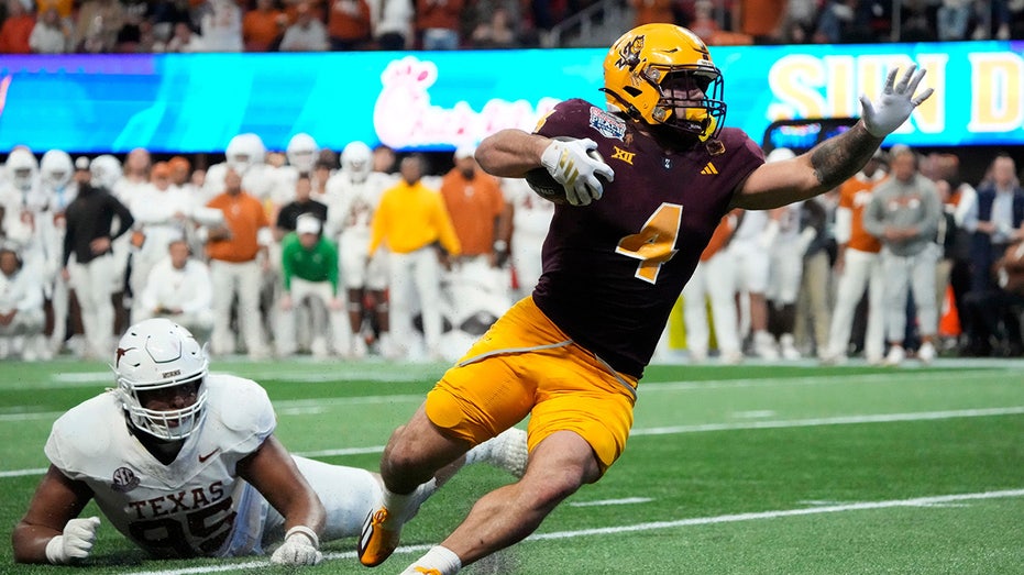 Cam Skattebo sounds off on fan accusing ASU star running back of late night out before Peach Bowl