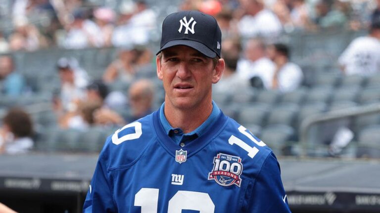 Eli Manning's ex-Giants teammate upset over QB's Hall of Fame snub