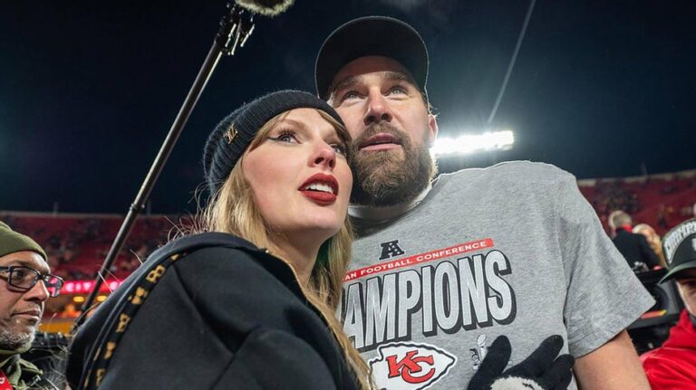 Taylor Swift arrives at Super Bowl LIX to support boyfriend Travis Kelce