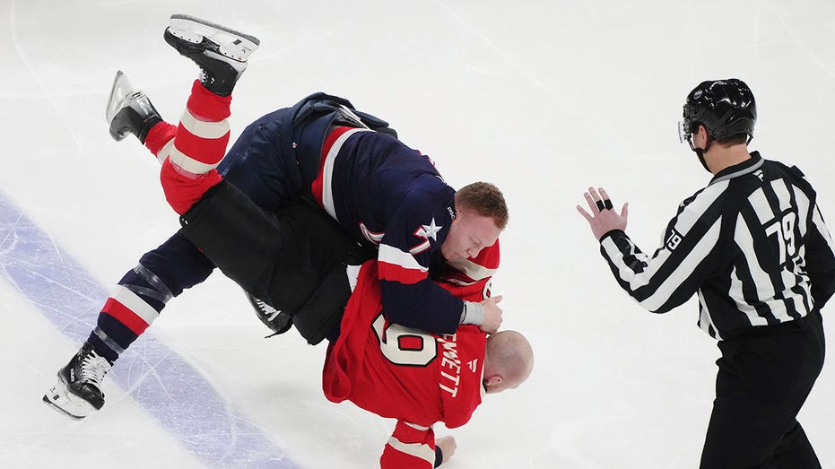 US, Canadian hockey stars get into numerous fights in opening seconds of 4 Nations rivalry after anthem boos