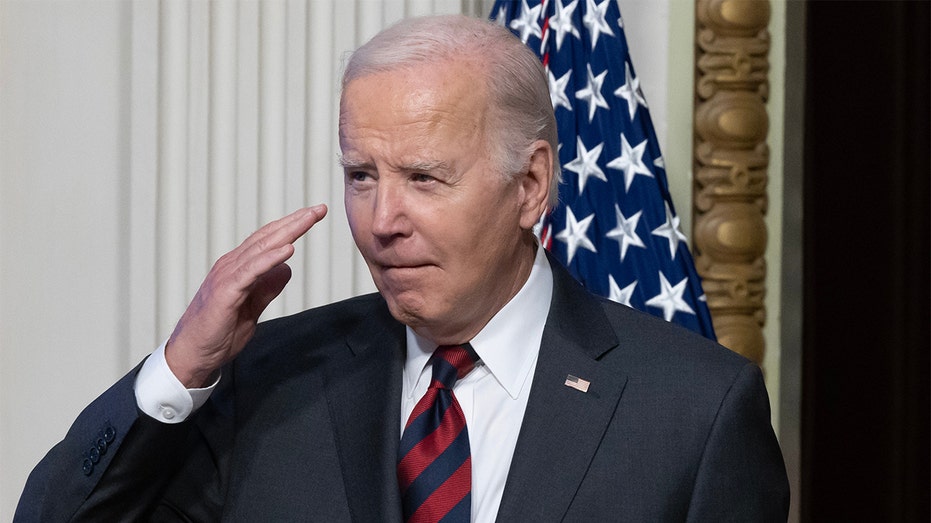 Biden's 'autopen signature' appears on most official docs, raising concerns over who controlled the WH: report