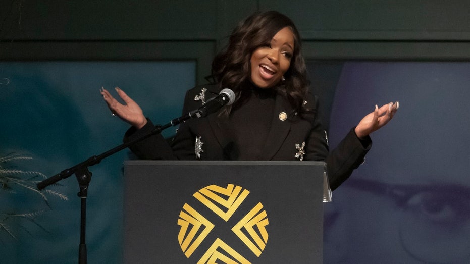 Jasmine Crockett dismisses Americans impacted by trans athletes in women's and girls' sports