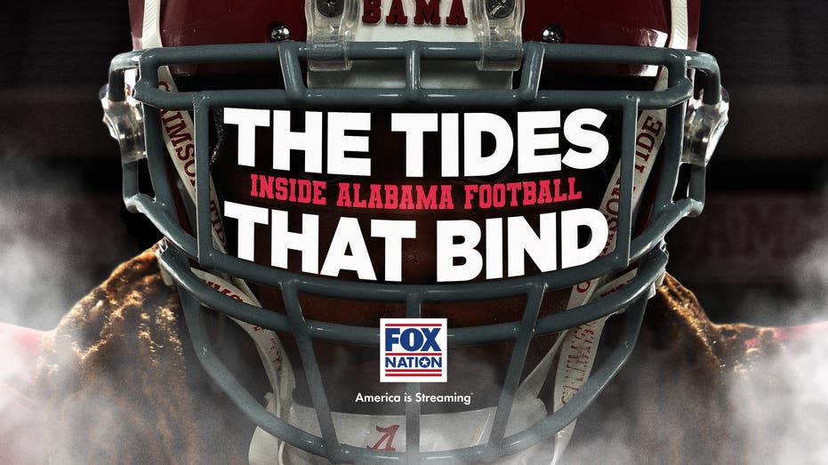 Fox Nation goes inside Alabama's iconic 'Million Dollar Band,' catches up with the Crimsonettes