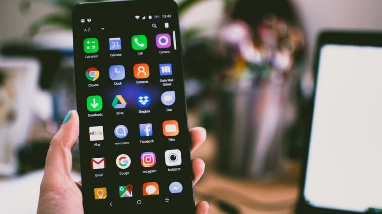 Clean up your phone: Speed, storage and privacy boost in minutes