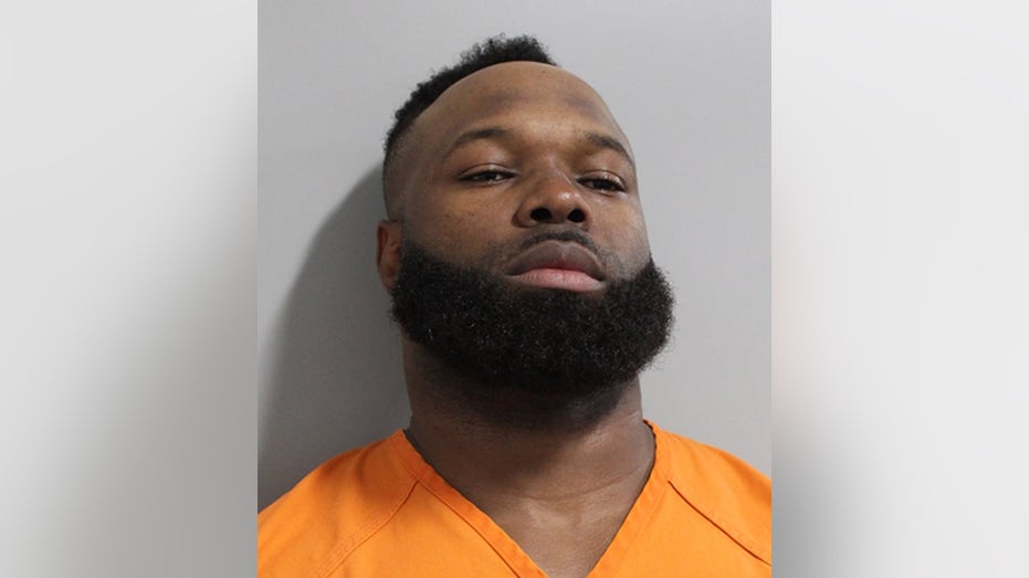 Ex-NFL linebacker Adarius Taylor arrested on child abuse charge, records show
