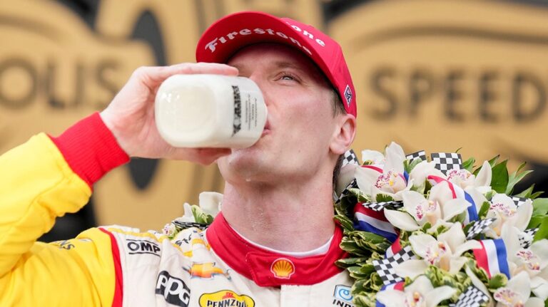 The story behind why Indianapolis 500 winners drink milk in victory circle