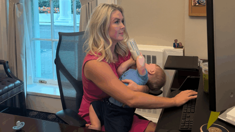 Photo of White House press secretary Karoline Leavitt feeding baby while working goes viral