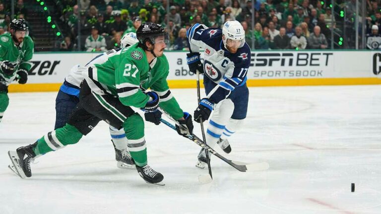 Stars' Mason Marchment hits ref with stick during playoff win vs Jets