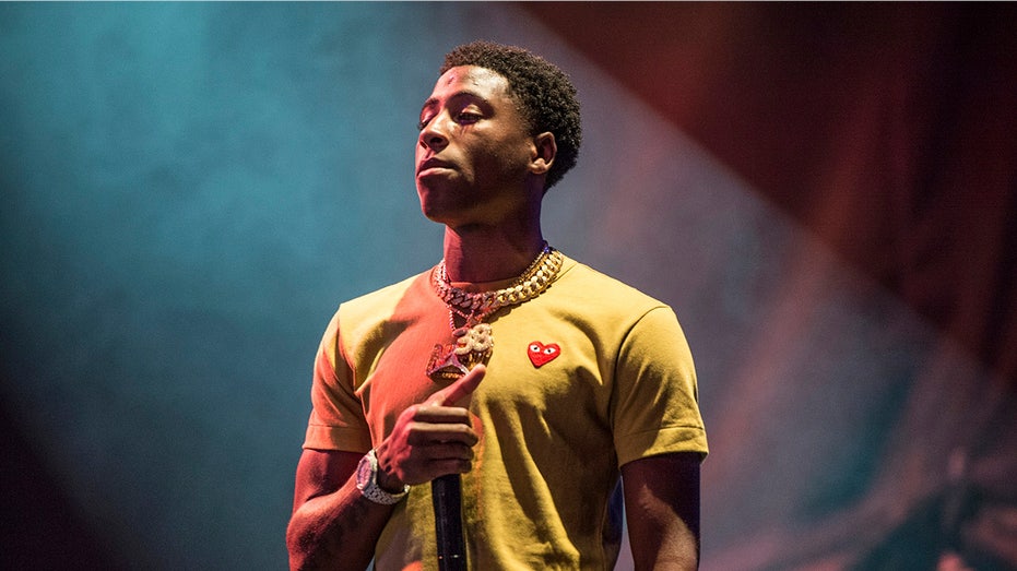 Rapper thanks Trump for pardon on gun conviction