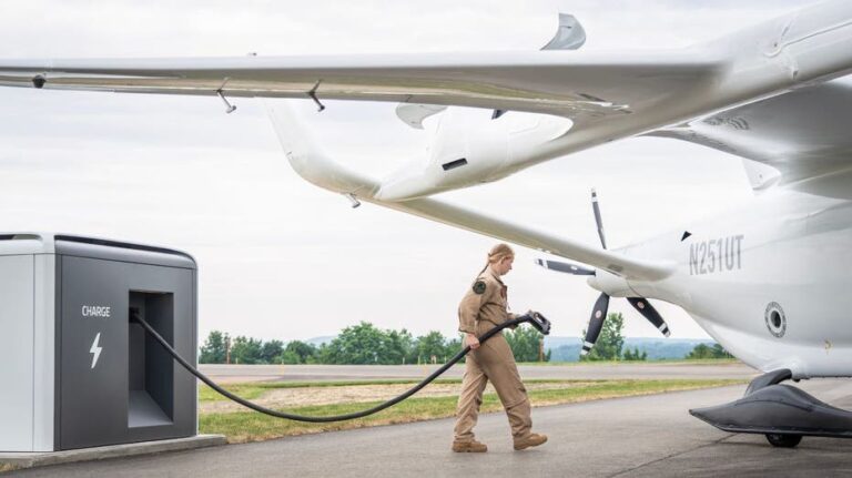 First electric passenger plane lands at JFK in milestone flight