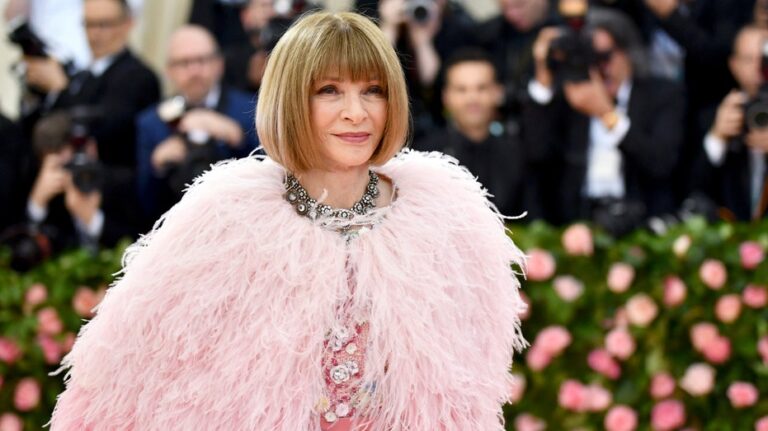 Anna Wintour Vogue shakeup as magazine queen steps back from power perch