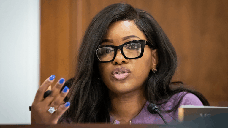 Jasmine Crockett defends Biden's mental acuity, calls it a 'thousand times better' than Trump's