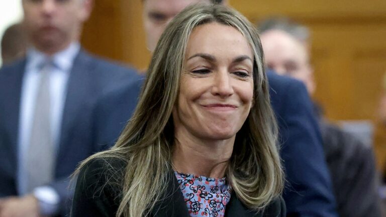 Special prosecutor delivers crushing final blow in Karen Read trial: 'She left him to die'