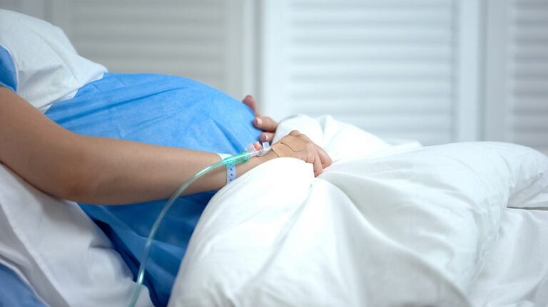 British parliament takes first step toward decriminalizing late-term abortions