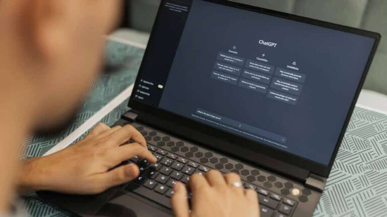 How AI chatbots are helping hackers target your banking accounts