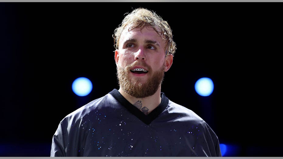 Boxer Jake Paul touts former opponent Ben Askren's perseverance during ex-UFC star's bout with serious illness