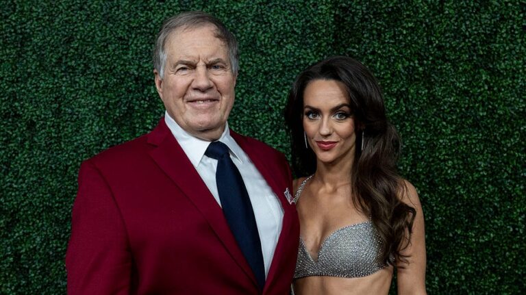 'Not a distraction': North Carolina football players weigh in on Bill Belichick's romance with Jordon Hudson