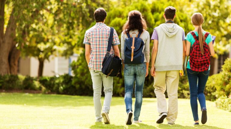 High school seniors see red when they learn the size of the national debt