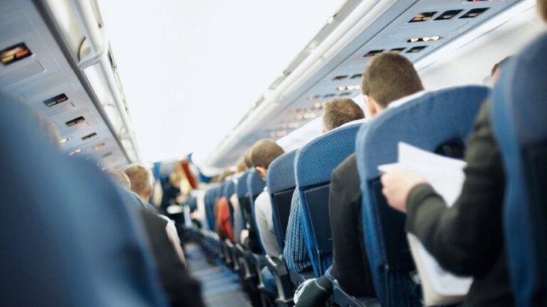 Passenger's revenge on 'entitled' woman sparks heated debate about airplane etiquette
