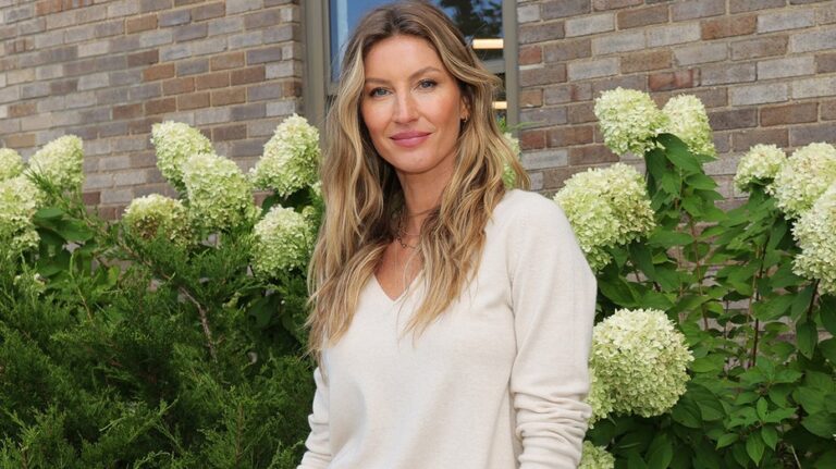 Gisele Bündchen shares rare glimpse of new baby boy during intimate birthday celebration