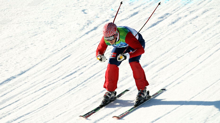 Olympic medalist dies in tragic lightning strike during trip