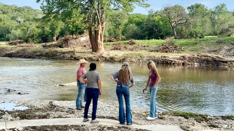 Texas flood recovery volunteers find dignity in helping victims