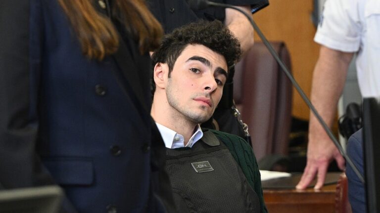 Luigi Mangione’s lawyers slam ‘vague’ allegations, demand feds show their hand in ‘barebones’ CEO murder case