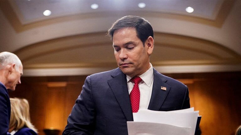 Rubio announces visa revocations on Brazilian judge for 'political witch hunt' against ex-president Bolsonaro