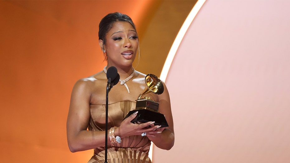 Grammy-winning artist says she was encouraged to have an abortion after unexpected pregnancy