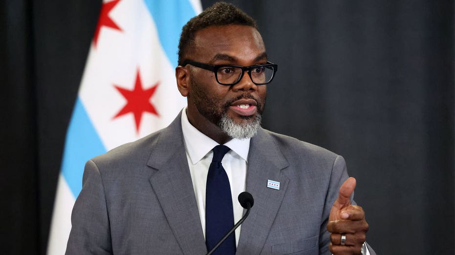 Chicago Tribune warns 'Halloween comes early' with Mayor Johnson's plan to 'scare' businesses away