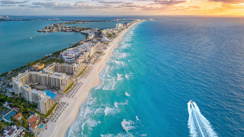 US warns American travelers about terrorism, crime, kidnapping in popular vacation destination