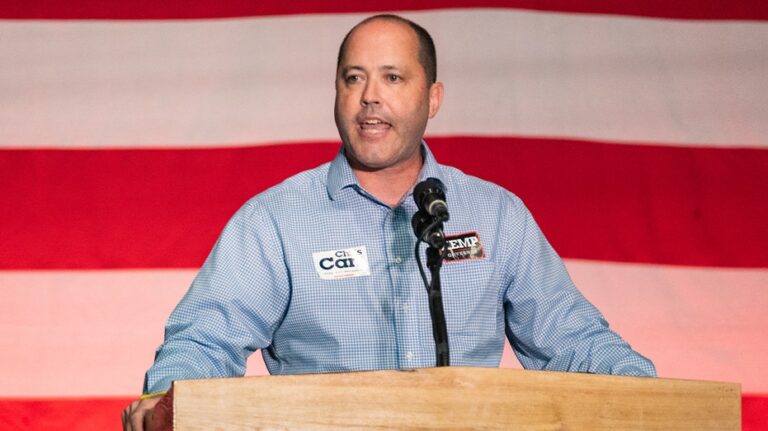 Georgia attorney general sues GOP opponent in governor's race over campaign financing
