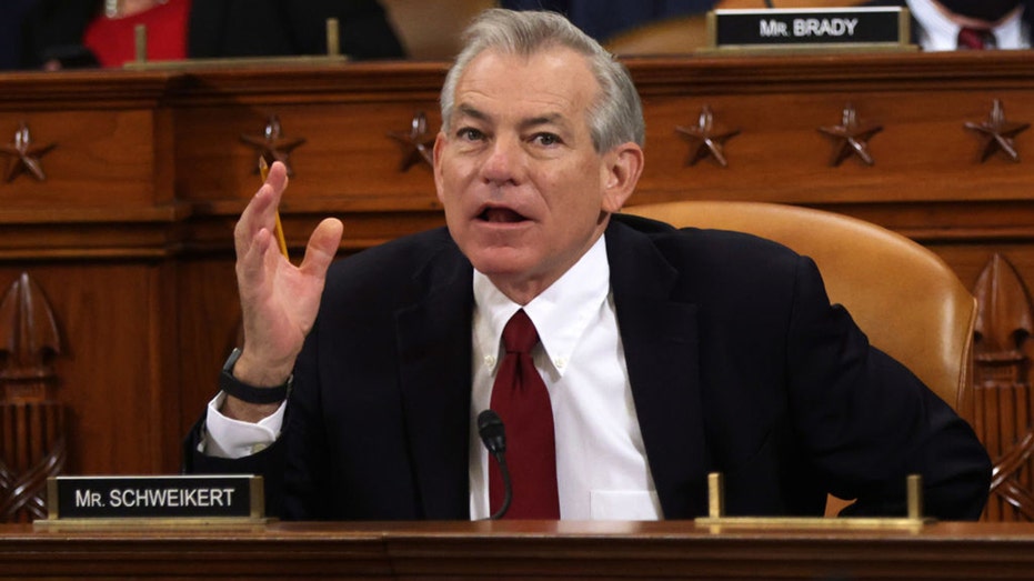 Top House Republican could shake up major border state gubernatorial race