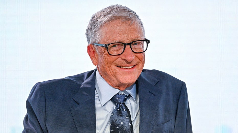 Bill Gates met with Trump to talk 'importance of US global health programs and health research': spox