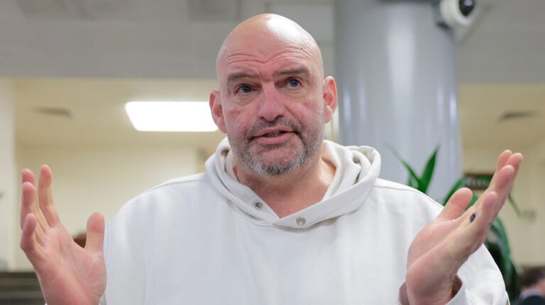 Fetterman defends Trump's 'tasteful' $200M White House ballroom makeover amid Dem criticism