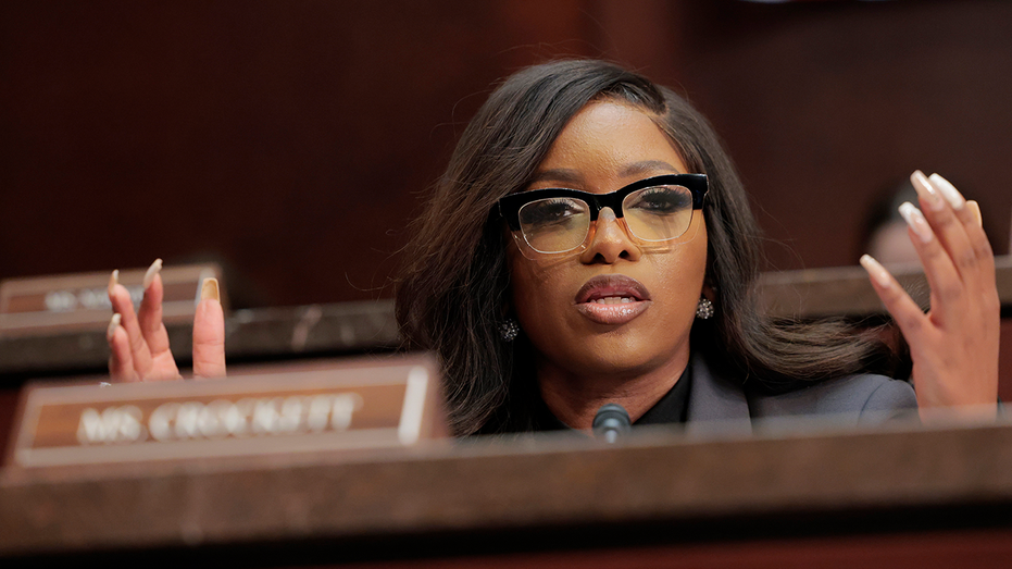 Rep. Jasmine Crockett calls Trump a 'piece of s---' during liberal rally