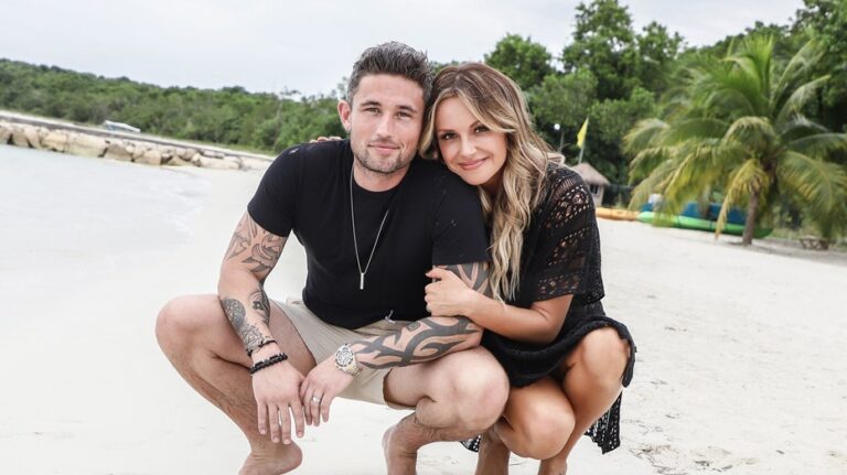 Carly Pearce confesses she instantly regretted marrying Michael Ray before quick divorce